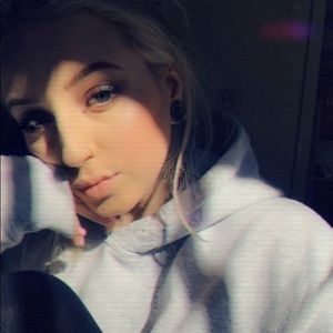 Meet your Posher, Sidney